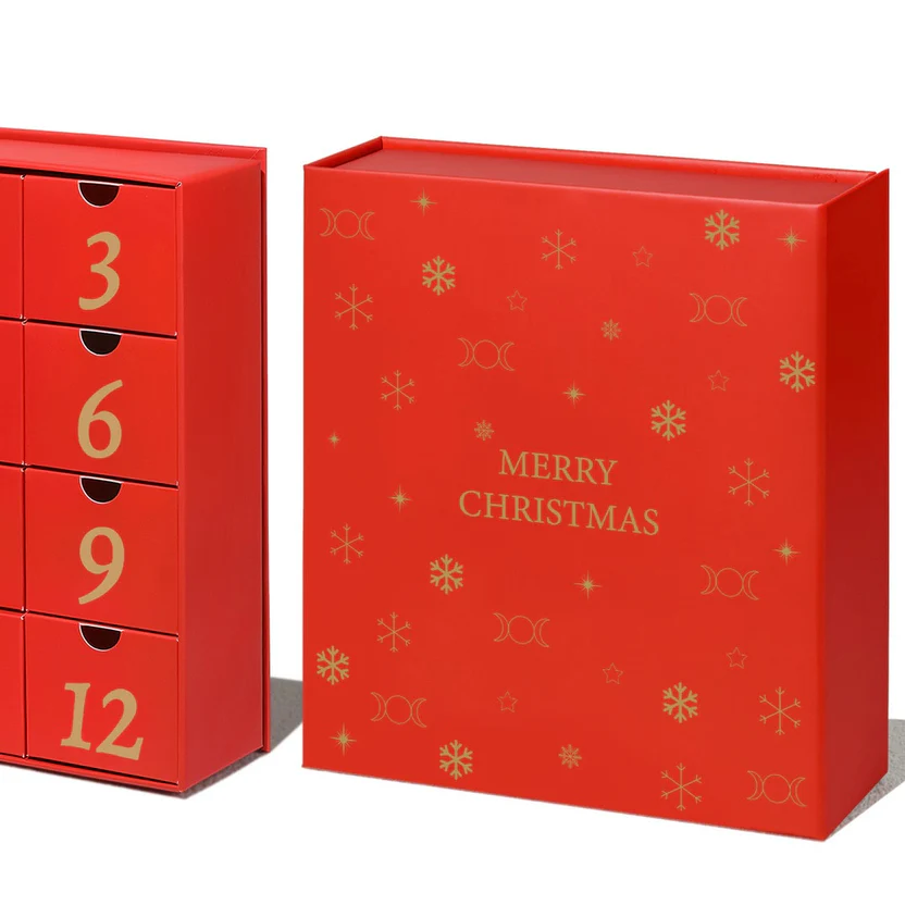 The 12-Day Advent Calendar with popular perfumes (Ree Box)